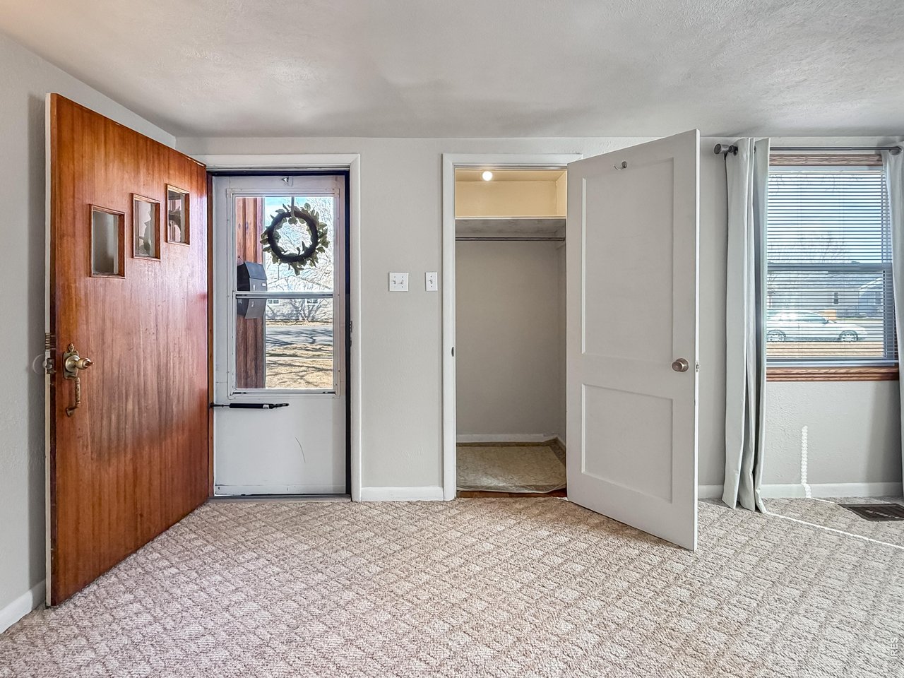 525 Cleveland Street Sterling, CO 80751 - Photo 5 of 35