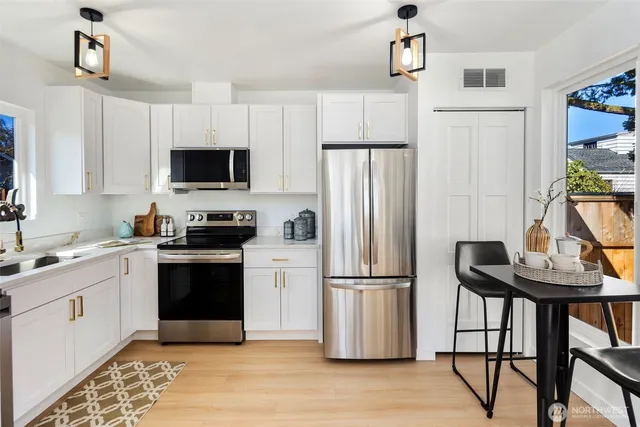 a view of a workspace