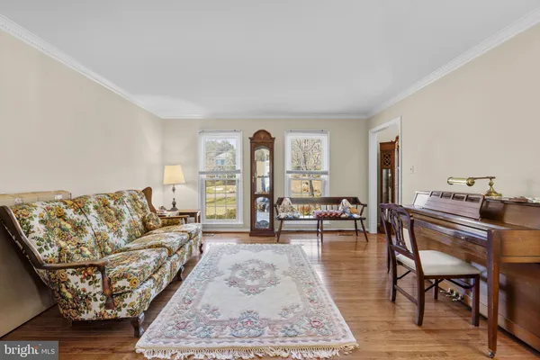 $749,900 | 914 Redmore Drive, Severn, MD 21144