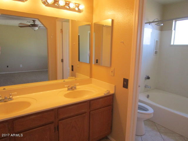 7708 West Redfield Road Peoria, AZ 85381 - Photo 18 of 24 IMG_4200