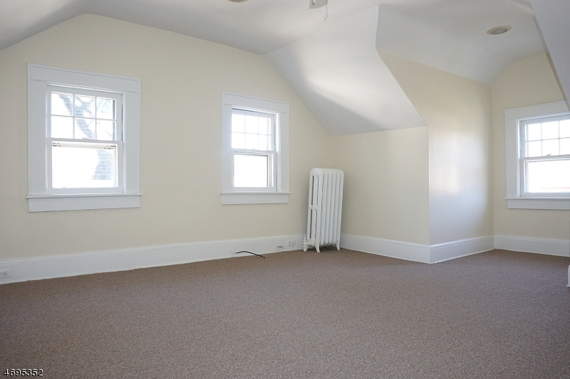 940 Prospect Avenue, Unit 2 Plainfield, NJ 07060 - Photo 11 of 17