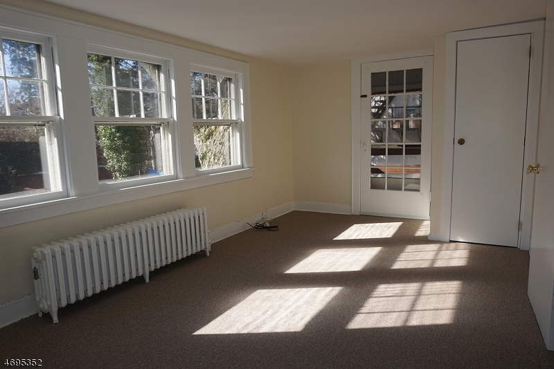 940 Prospect Avenue, Unit 2 Plainfield, NJ 07060 - Photo 5 of 17