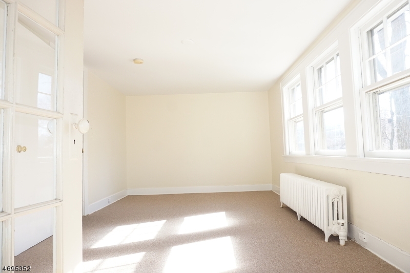 940 Prospect Avenue, Unit 2 Plainfield, NJ 07060 - Photo 10 of 17