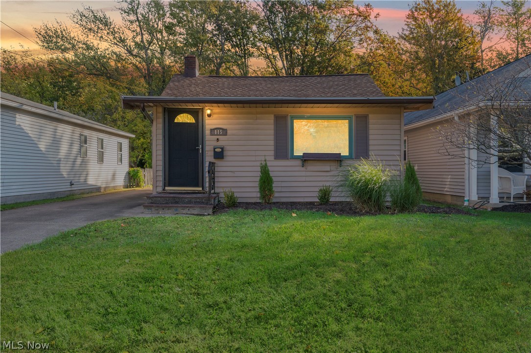 115 Sunset Road Avon Lake, OH 44012 - Photo 1 of 25 Gallery Image 1