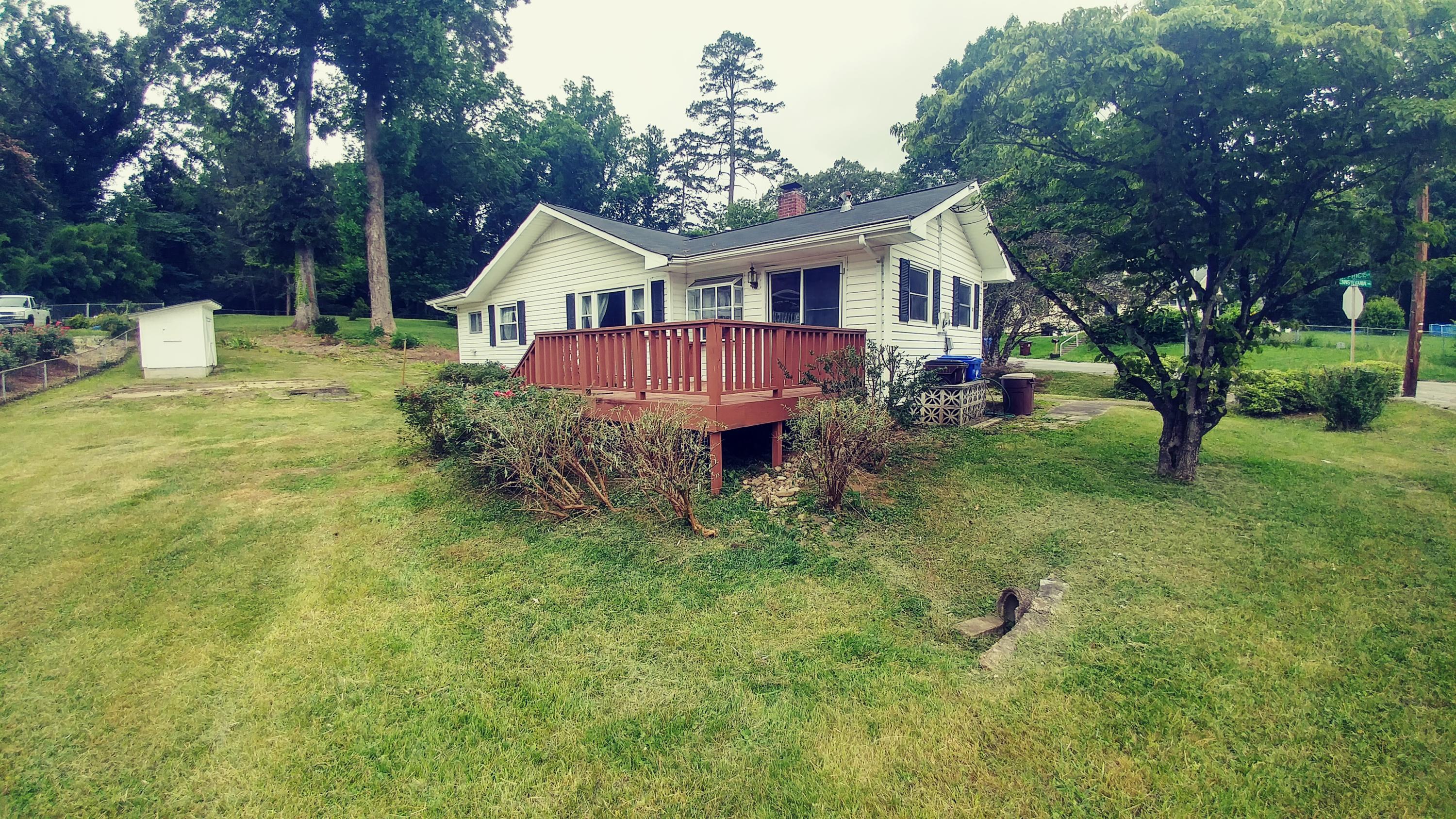 101 West Price Lane Oak Ridge, TN 37830 - Photo 3 of 21 0701211035a_HDR