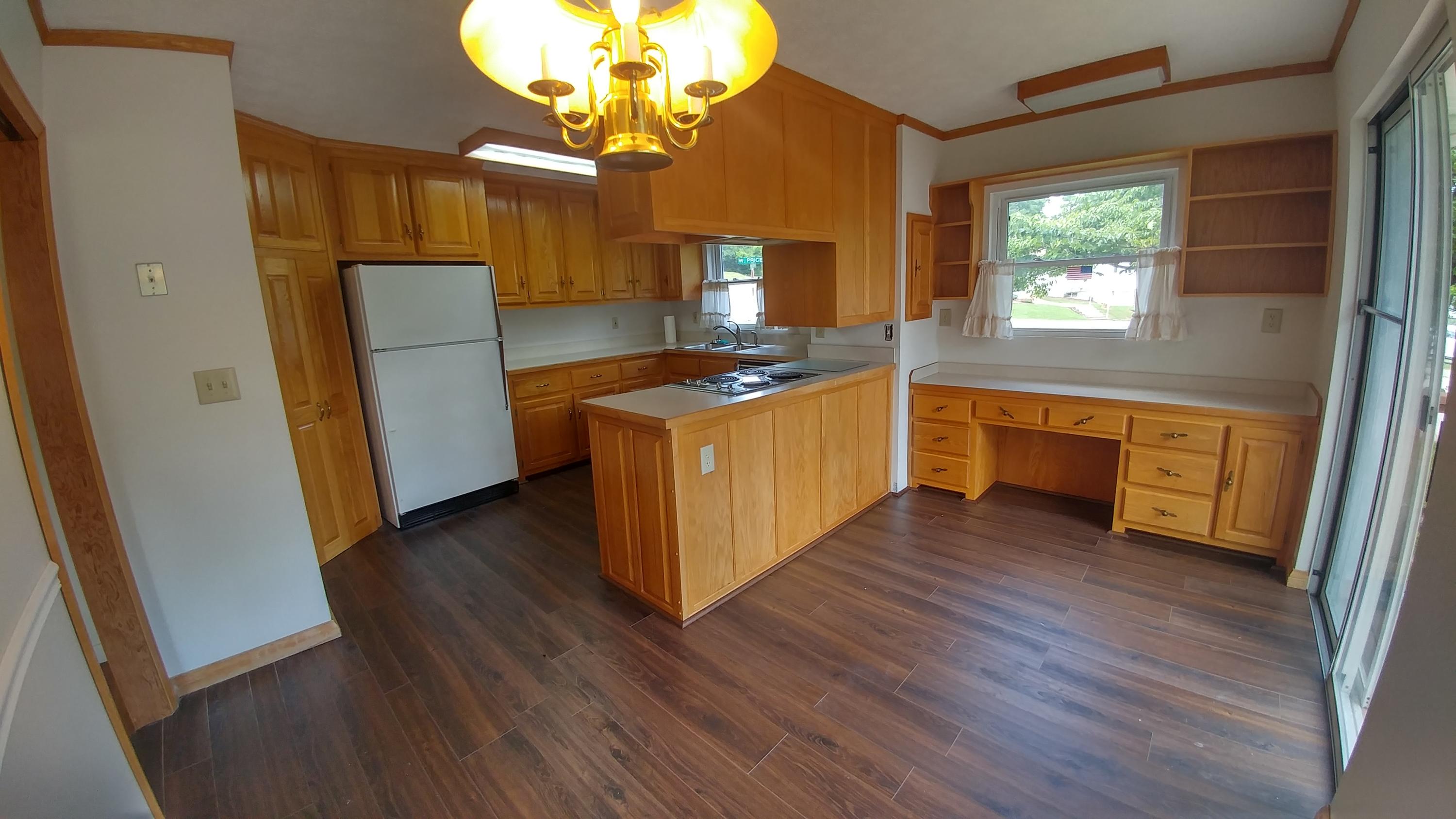 101 West Price Lane Oak Ridge, TN 37830 - Photo 4 of 21 0629211342_HDR