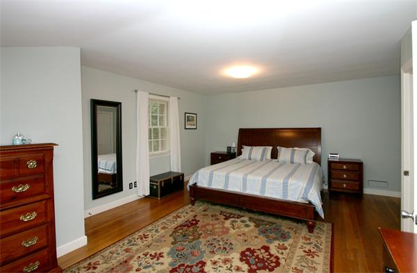 7 Red Barn Road Wayland, MA 01778 - Photo 11 of 25