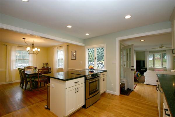 7 Red Barn Road Wayland, MA 01778 - Photo 8 of 25