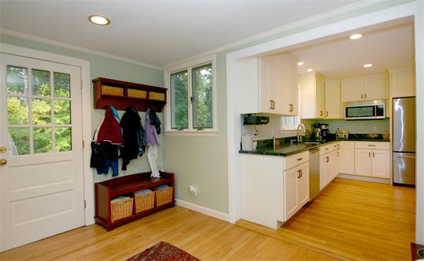 7 Red Barn Road Wayland, MA 01778 - Photo 9 of 25