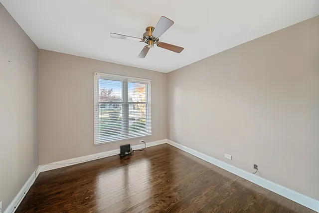 $549,900 | 701 North Victoria Drive, Palatine, IL 60074