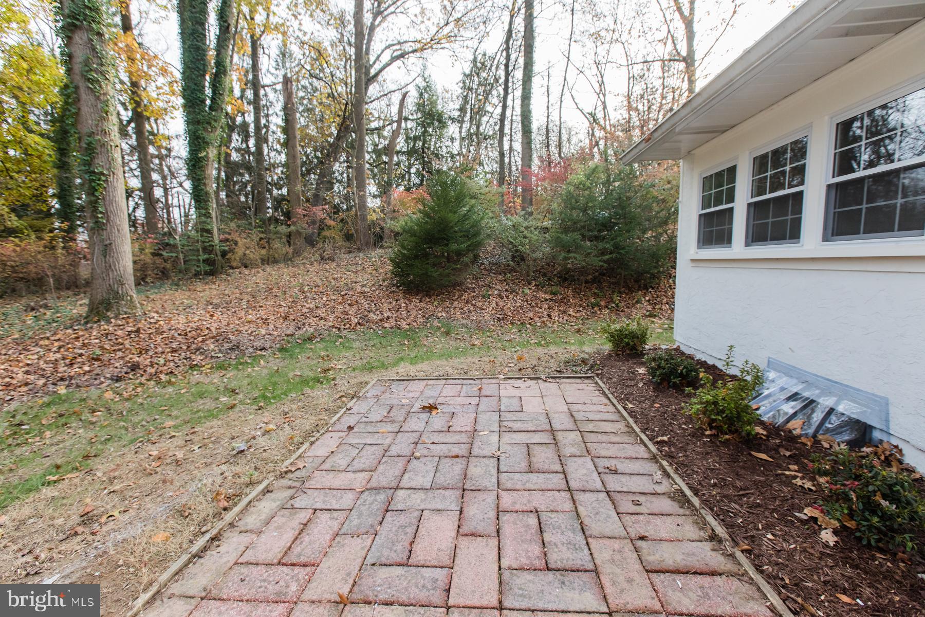 242 Fox Road Media, PA 19063 - Photo 26 of 32 Rear Patio off of Deck