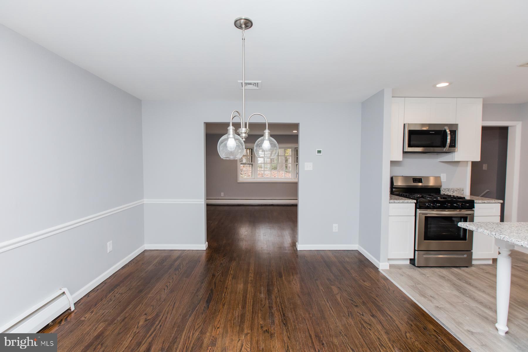242 Fox Road Media, PA 19063 - Photo 8 of 32 Dining Room