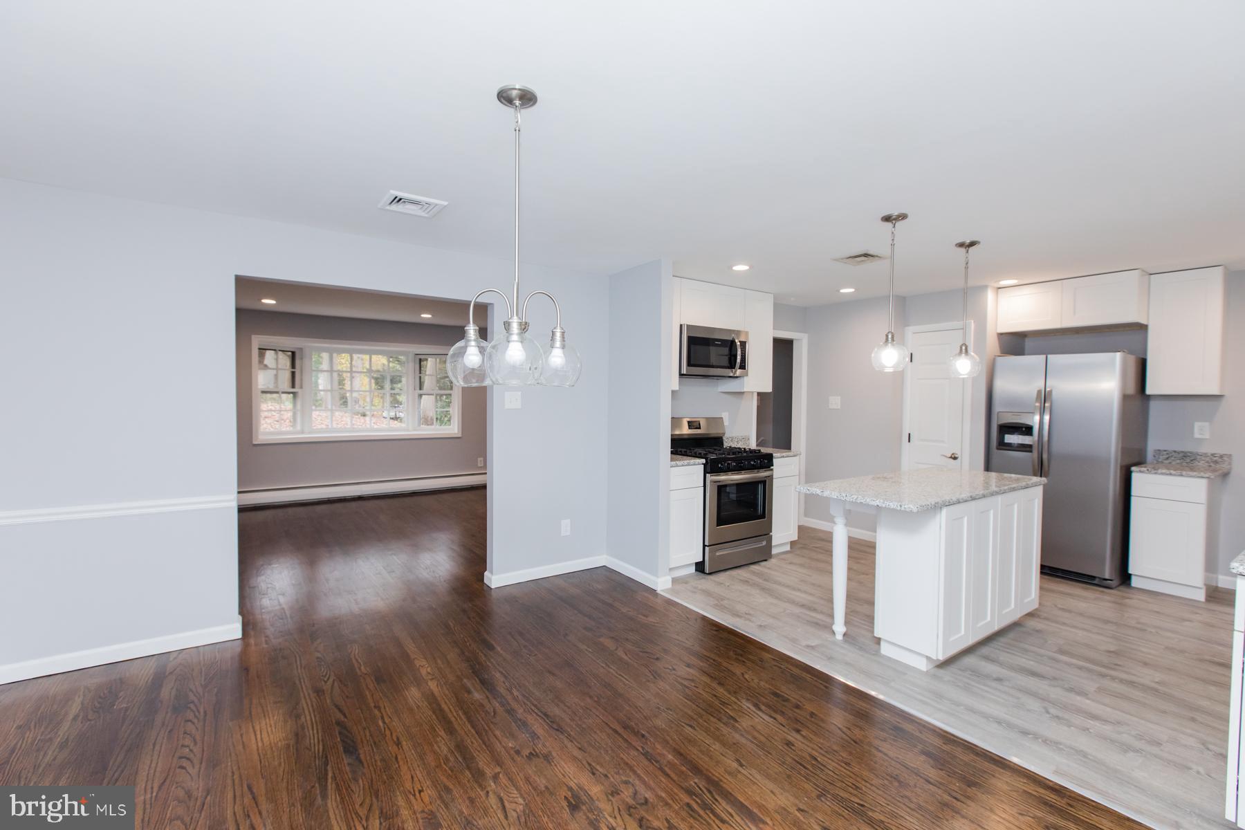 242 Fox Road Media, PA 19063 - Photo 9 of 32