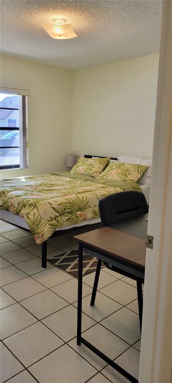 2218 Abbey Road Southwest Winter Haven, FL 33880 - Photo 20 of 31 a view of sitting area in the kitchen