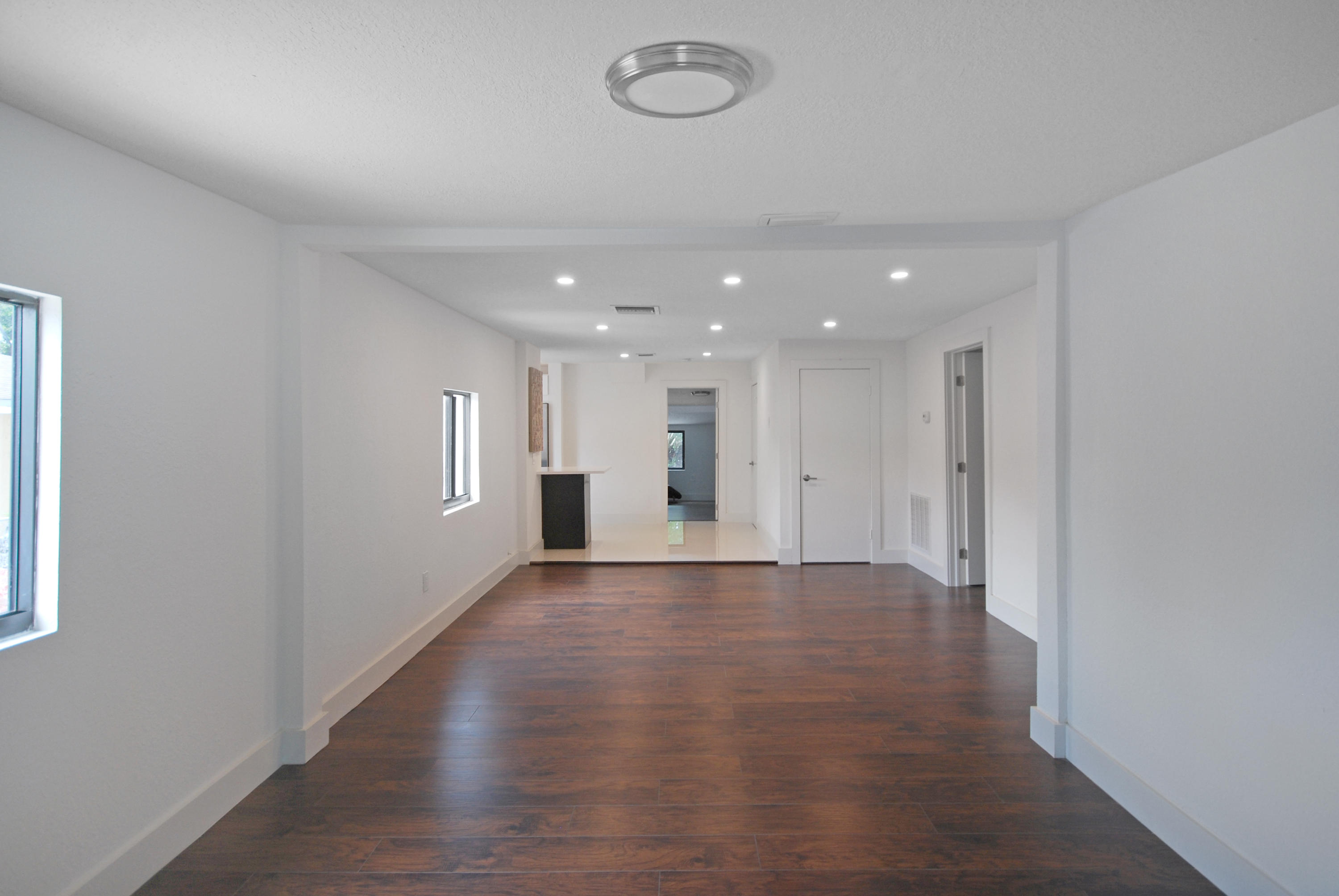 286 Northwest 57th Street Miami, FL 33127 - Photo 17 of 25 DSC_0022-1