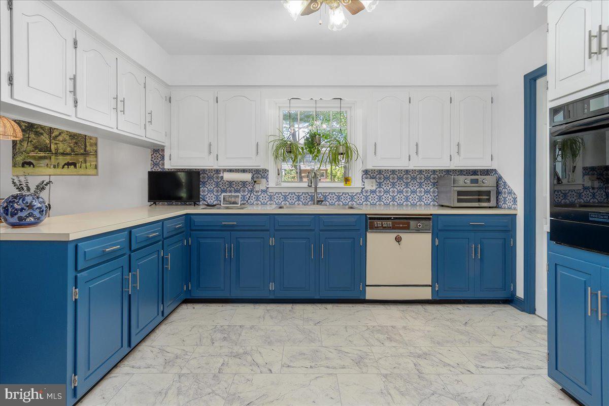 19811 Spring Creek Road Hagerstown, MD 21742 - Photo 13 of 37 Gallery Image 13