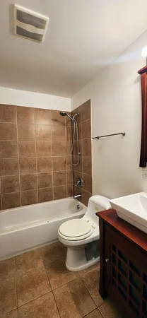 $2,100 | 5306 North Cumberland Avenue, Unit 507, Chicago, IL 60656