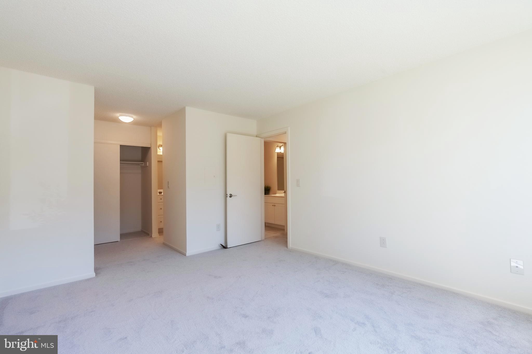11731 A Summerchase Circle Reston, VA 20194 - Photo 17 of 27 Light fixtures & new carpet