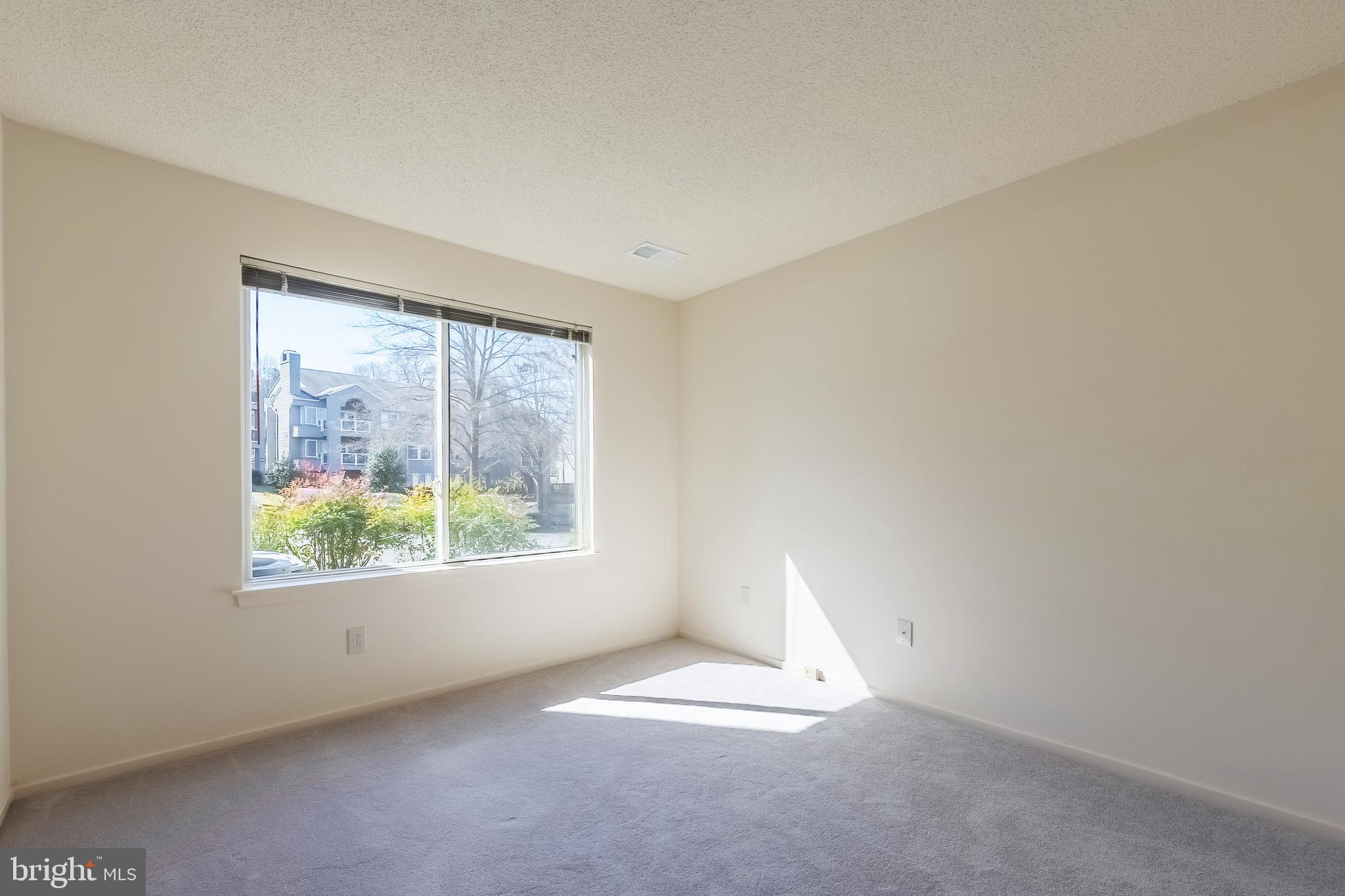 11731 A Summerchase Circle Reston, VA 20194 - Photo 20 of 27 Light and bright with new carpet & paint
