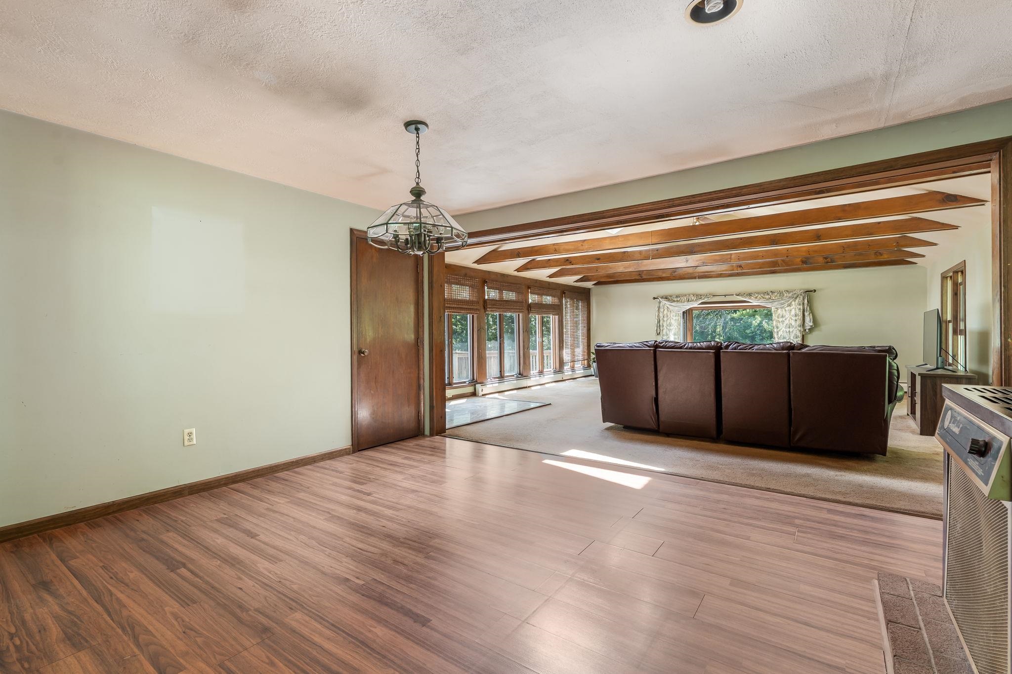 127 Mountain Road Deerfield, NH 03037 - Photo 12 of 31