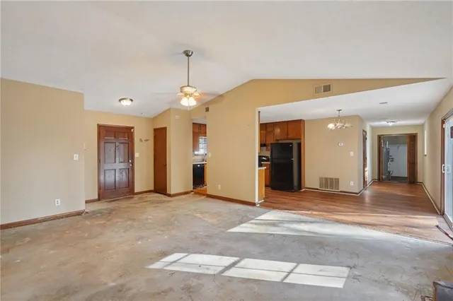 a view of an entryway of a house