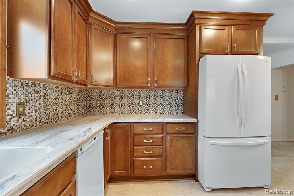 3282 Avon Manor Road Rochester Hills, MI 48307 - Photo 6 of 29