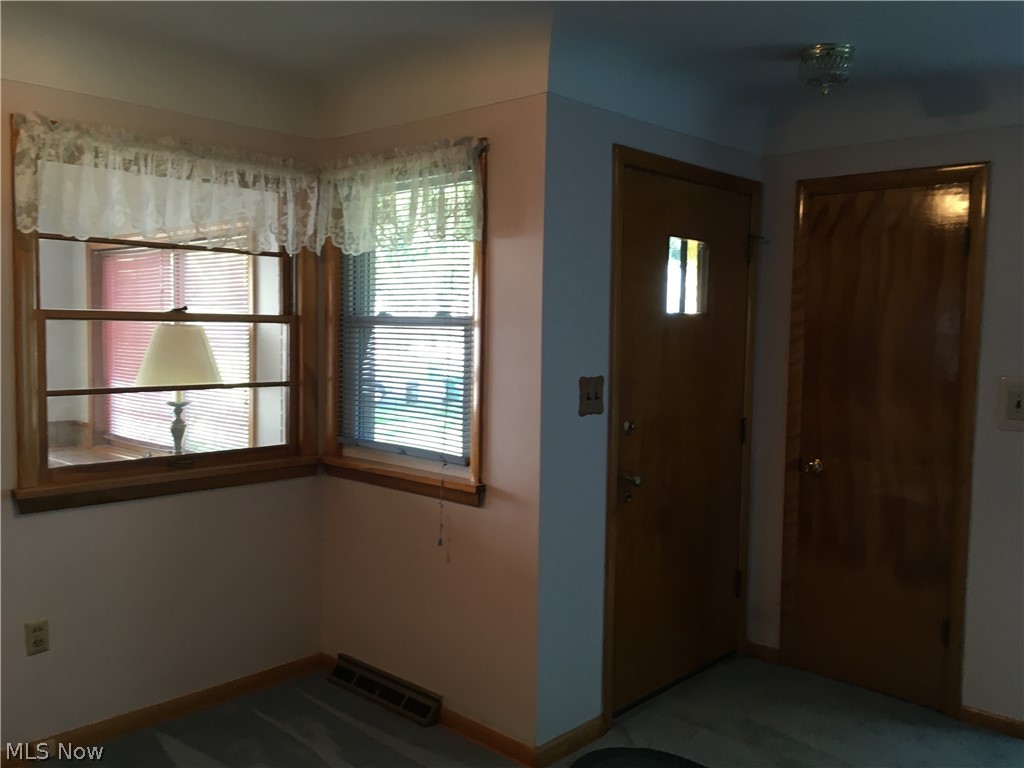 34 Overlook Road Painesville, OH 44077 - Photo 3 of 27 Gallery Image 3