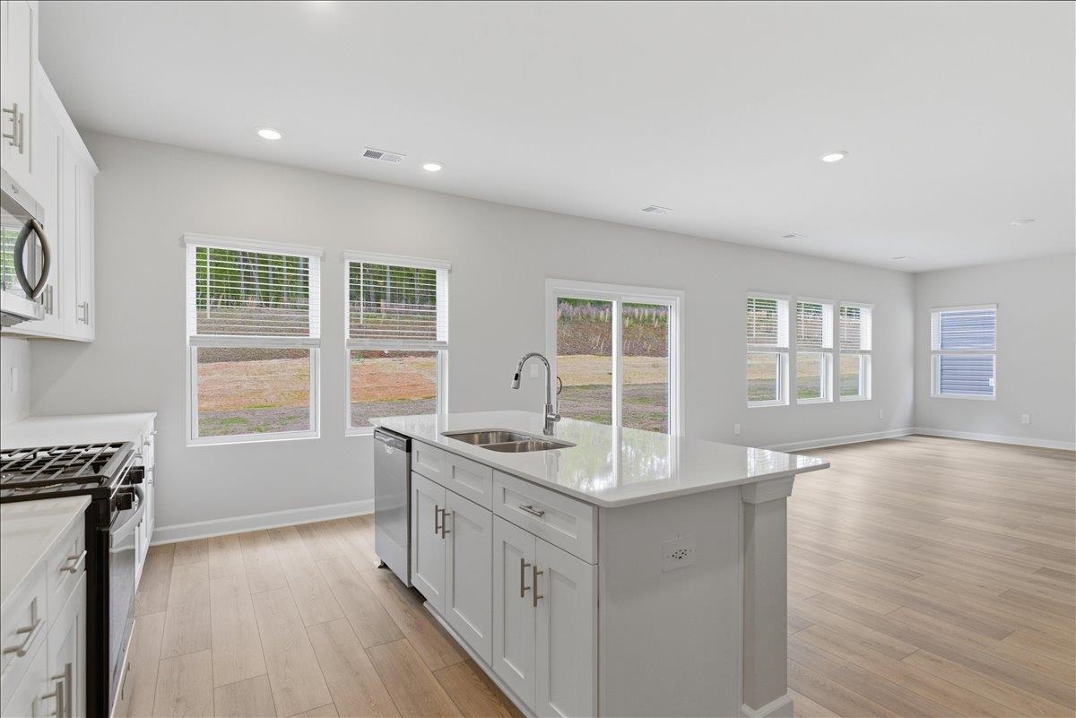 604 Cozy Blf Road Spartanburg, SC 29301 - Photo 5 of 30