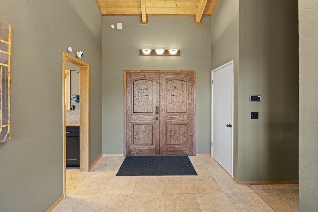 22125 Miller Ridge Road Los Gatos, CA 95033 - Photo 2 of 32