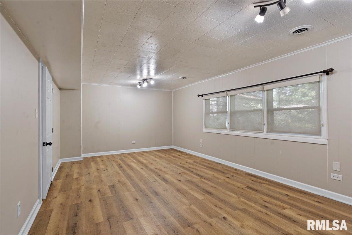 101 Adloff Lane Springfield, IL 62703 - Photo 22 of 32