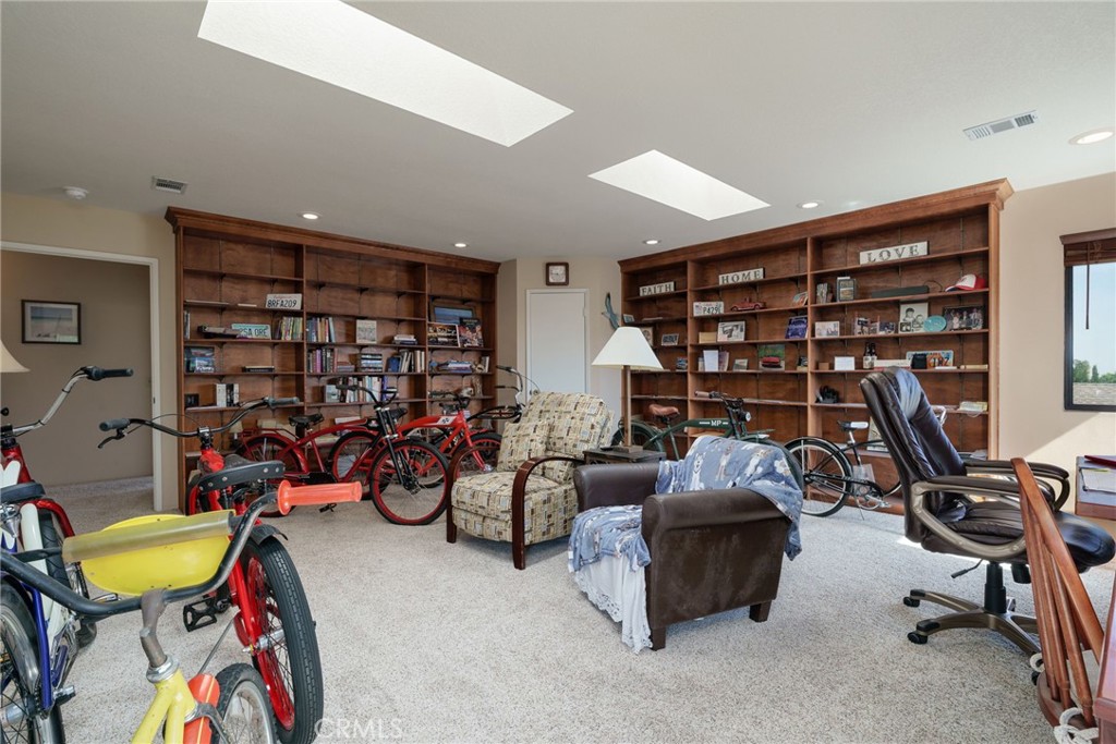 398 Day Road Ventura, CA 93003 - Photo 24 of 50