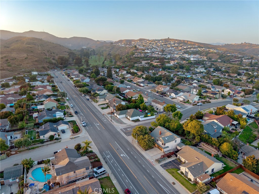 398 Day Road Ventura, CA 93003 - Photo 42 of 50