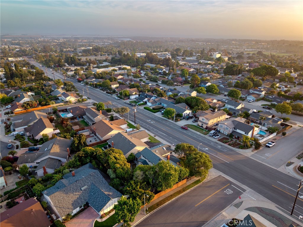 398 Day Road Ventura, CA 93003 - Photo 51 of 69 an aerial view of residential houses with city view
