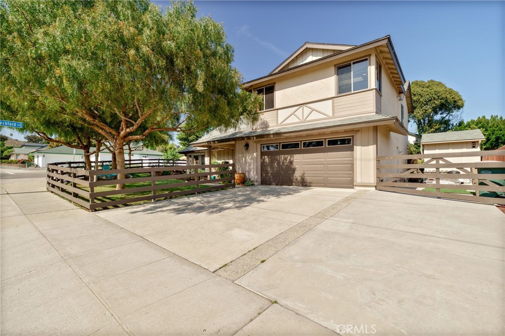 398 Day Road Ventura, CA 93003 - Photo 6 of 50