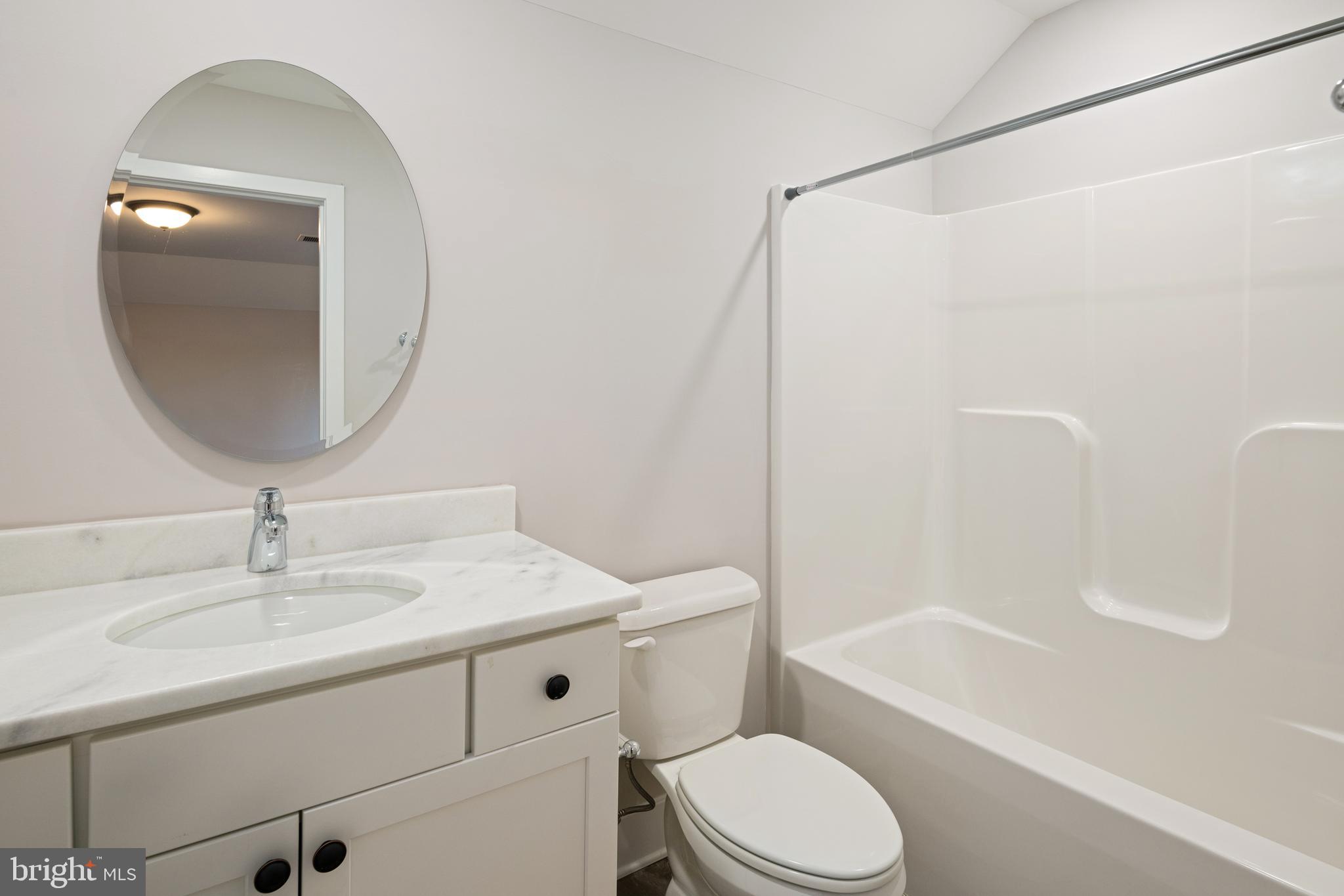 466 Courthouse Road Stafford, VA 22554 - Photo 26 of 40 UPPER LEVEL FULL BATHROOM