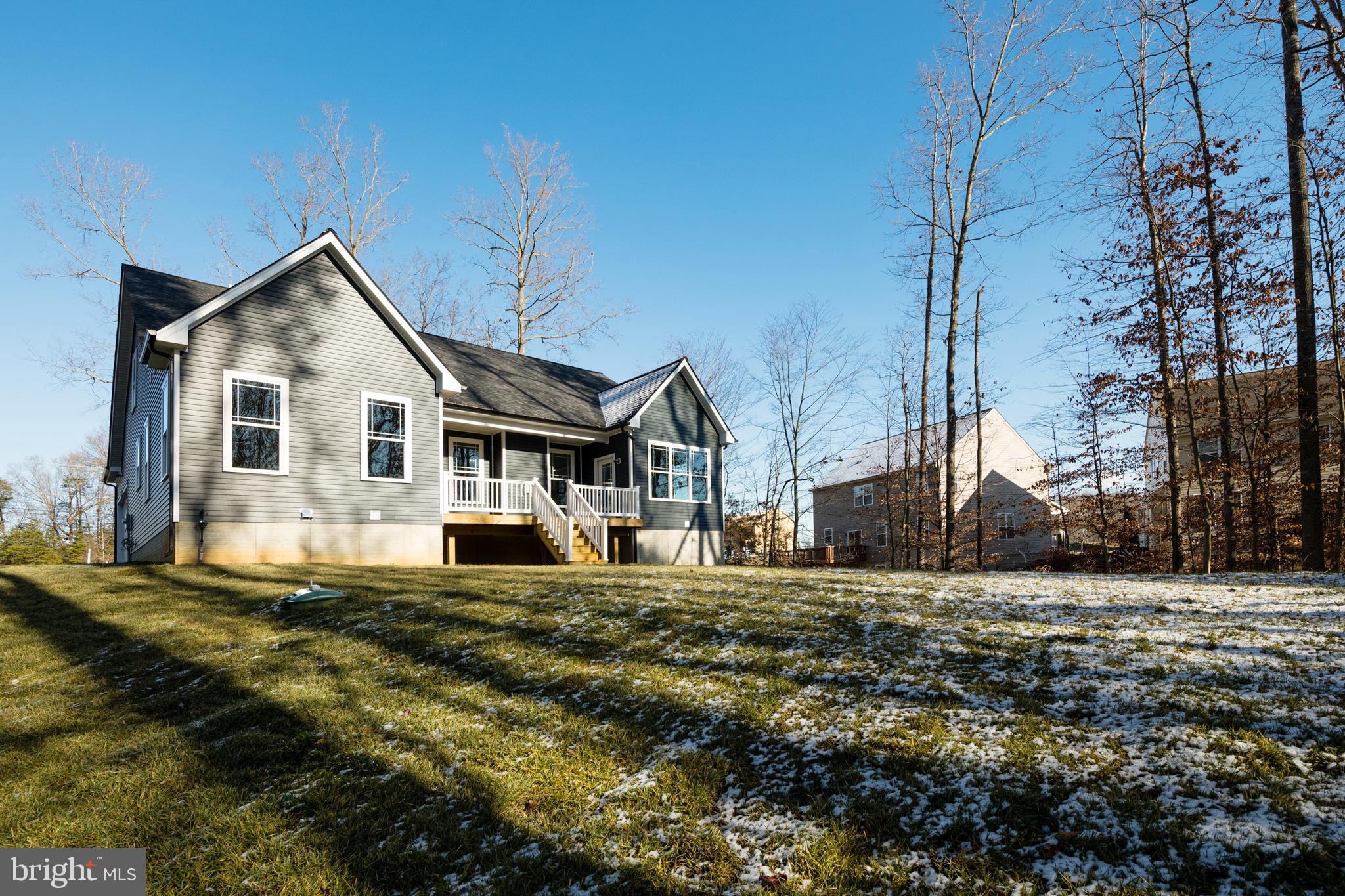 466 Courthouse Road Stafford, VA 22554 - Photo 35 of 40 LARGE REAR YARD!