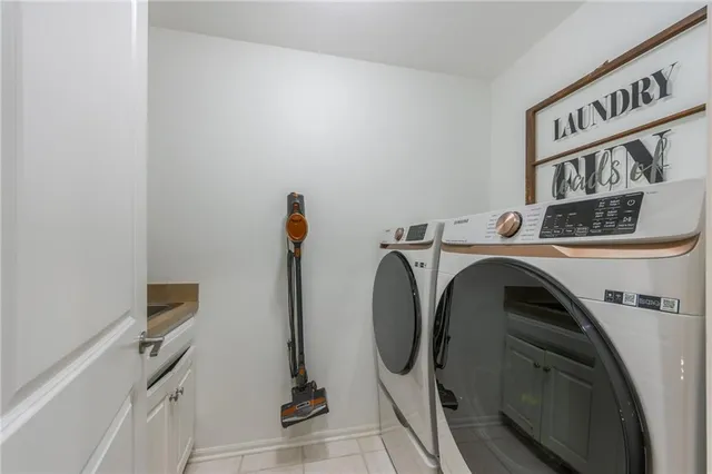 $875,000 | 10134 North Montgall Avenue, Kansas City, MO 64155