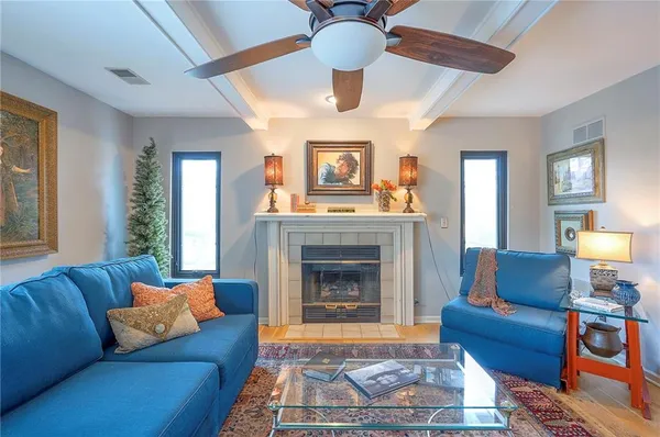 $220,000 | 5860 Park Street, Unit 12, Shawnee, KS 66216