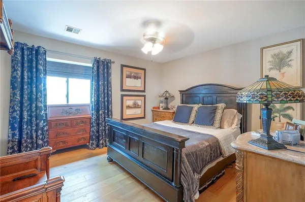 $220,000 | 5860 Park Street, Unit 12, Shawnee, KS 66216