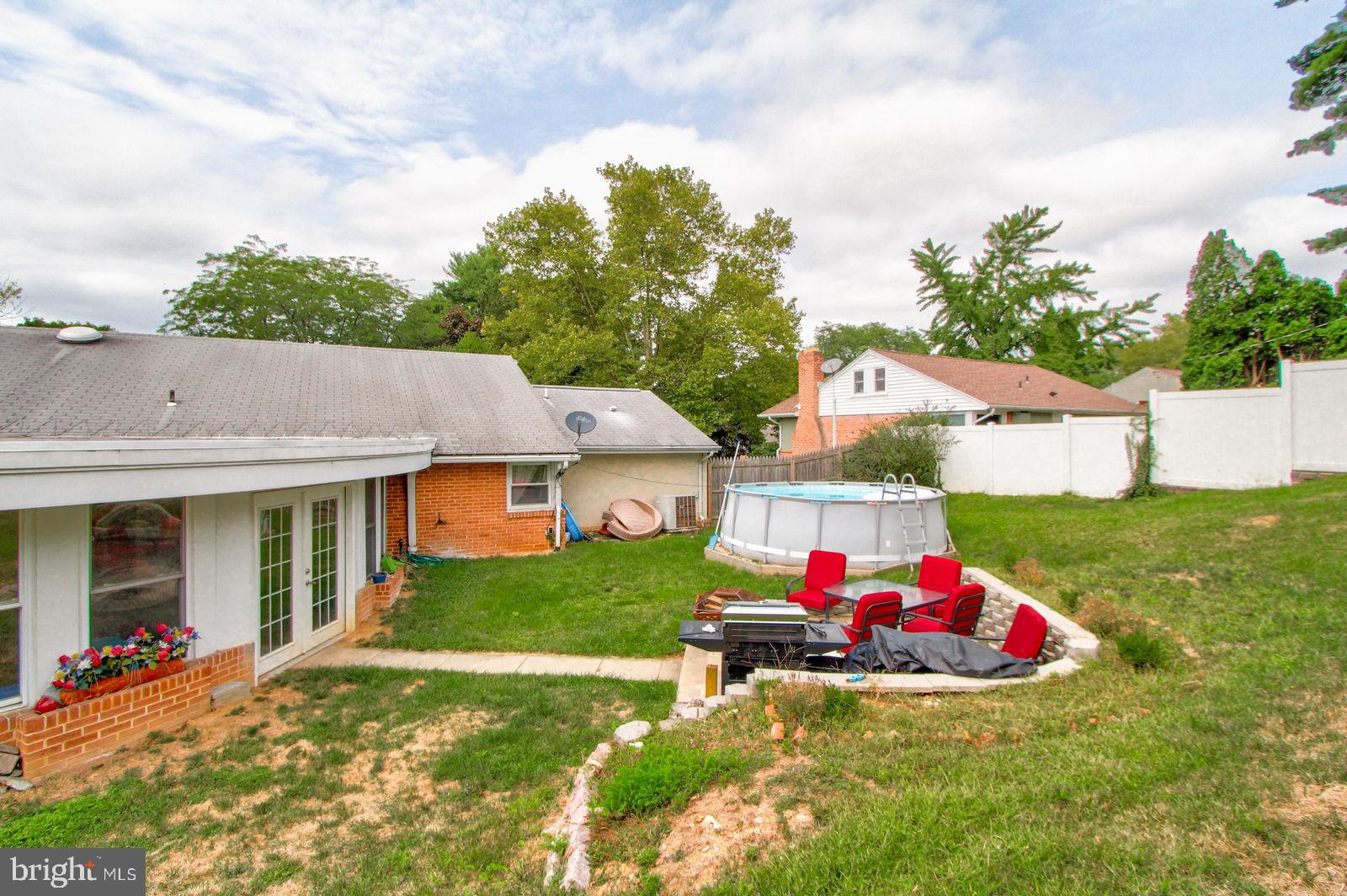 704 Clearmount Road York, PA 17403 - Photo 23 of 28 Gallery Image 23