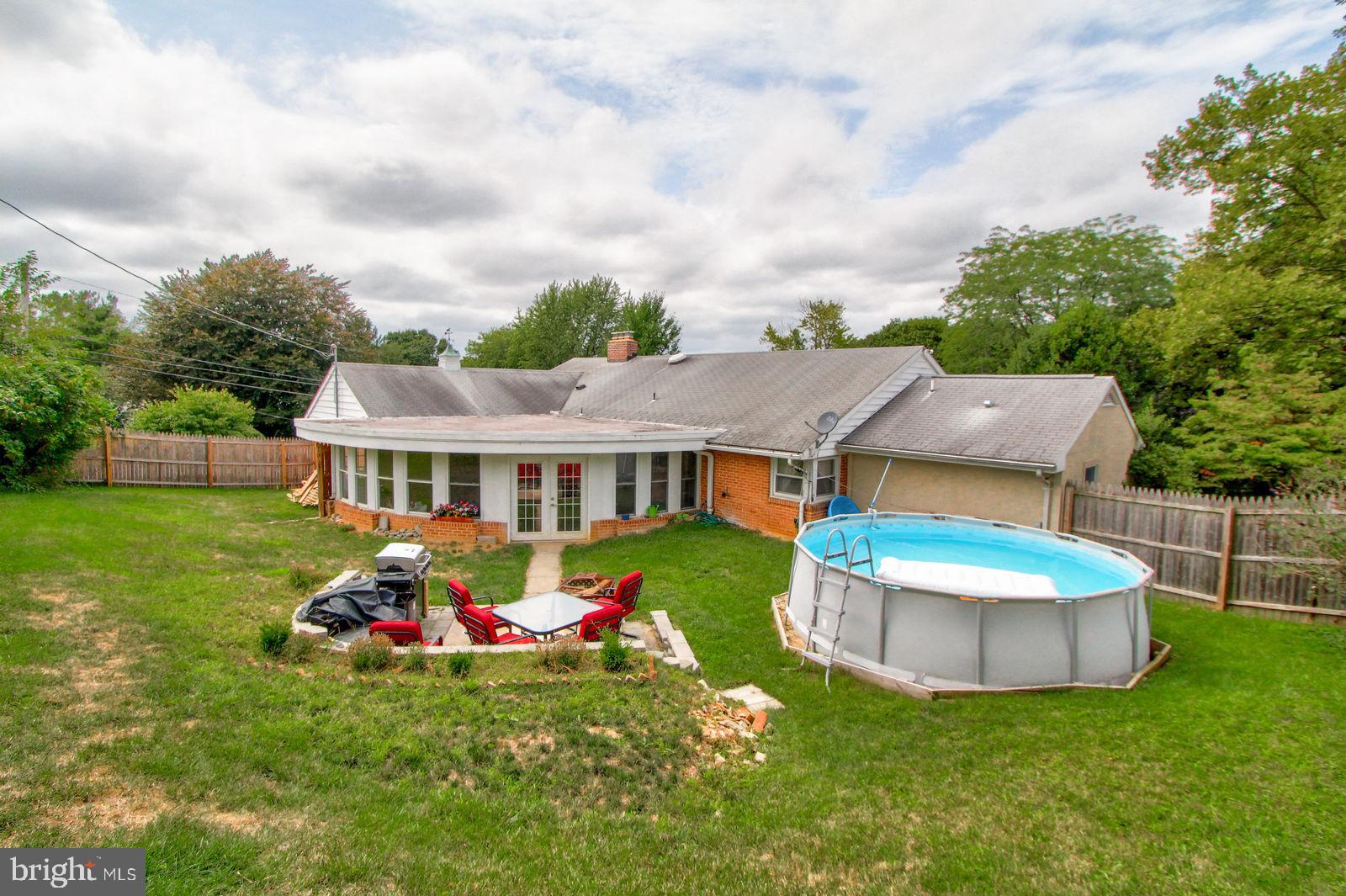 704 Clearmount Road York, PA 17403 - Photo 24 of 28 Gallery Image 24