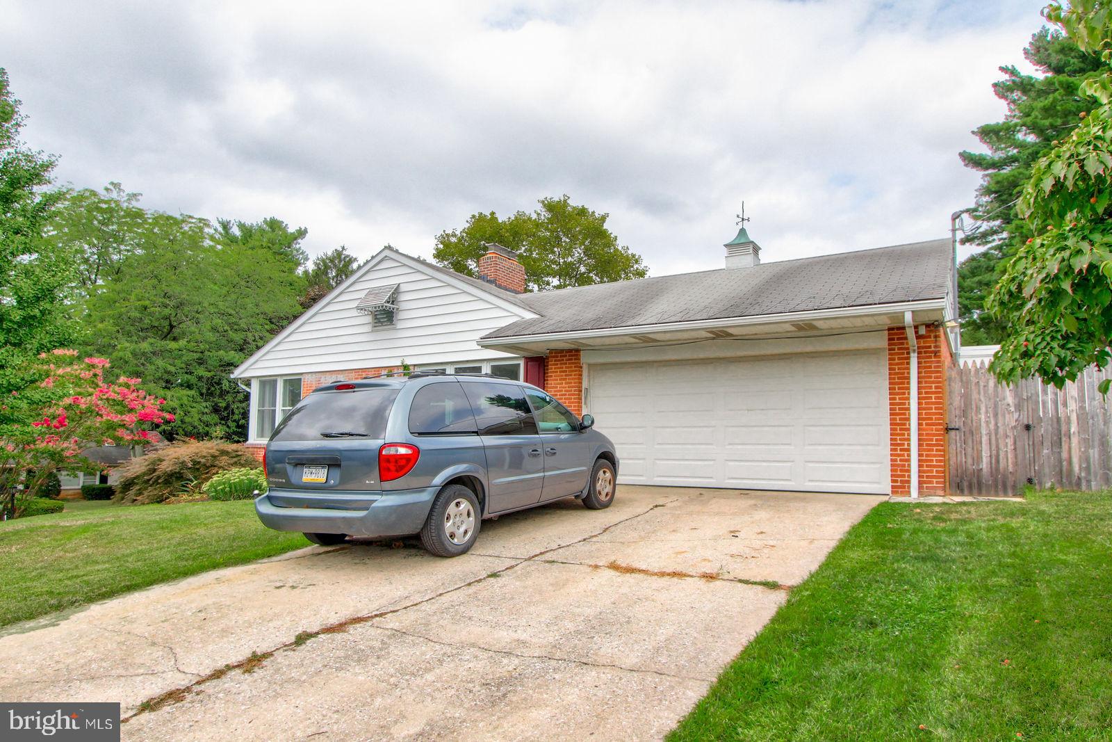 704 Clearmount Road York, PA 17403 - Photo 25 of 28 Gallery Image 25