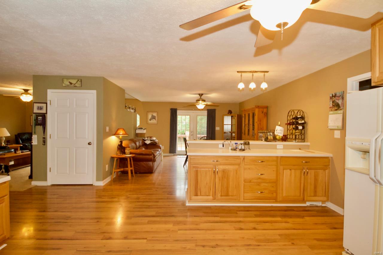 1345 Vines Road Cobden, IL 62920 - Photo 12 of 35 Gallery Image 12