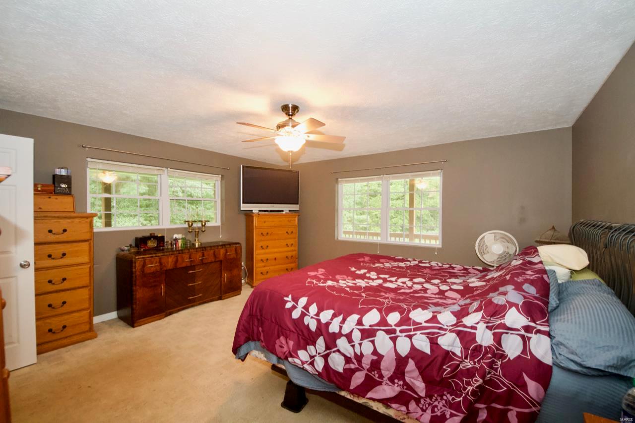 1345 Vines Road Cobden, IL 62920 - Photo 15 of 35 Gallery Image 15