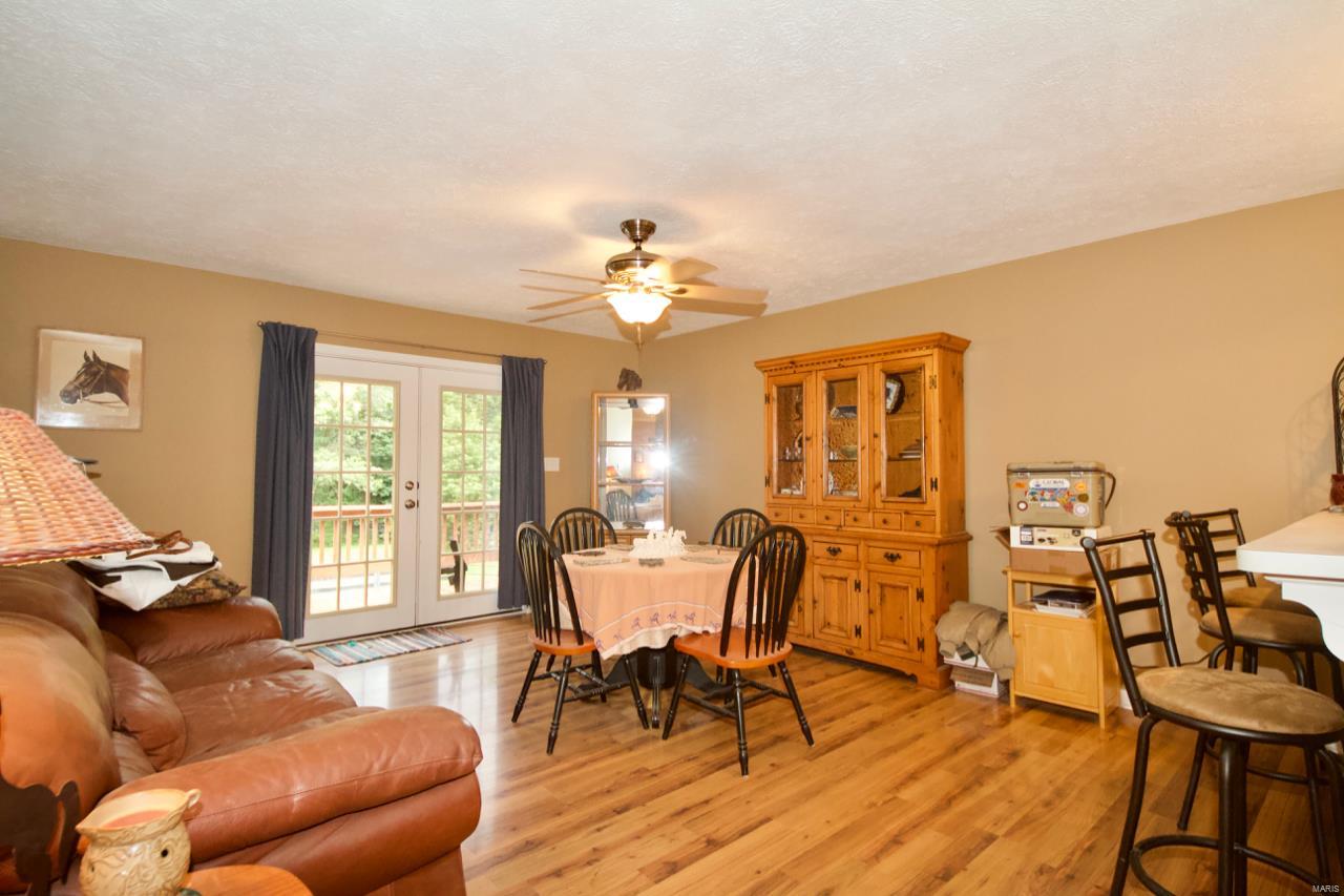 1345 Vines Road Cobden, IL 62920 - Photo 21 of 35 Gallery Image 21
