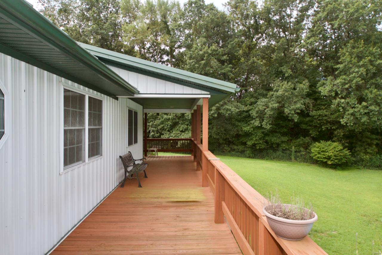 1345 Vines Road Cobden, IL 62920 - Photo 24 of 35 Gallery Image 24