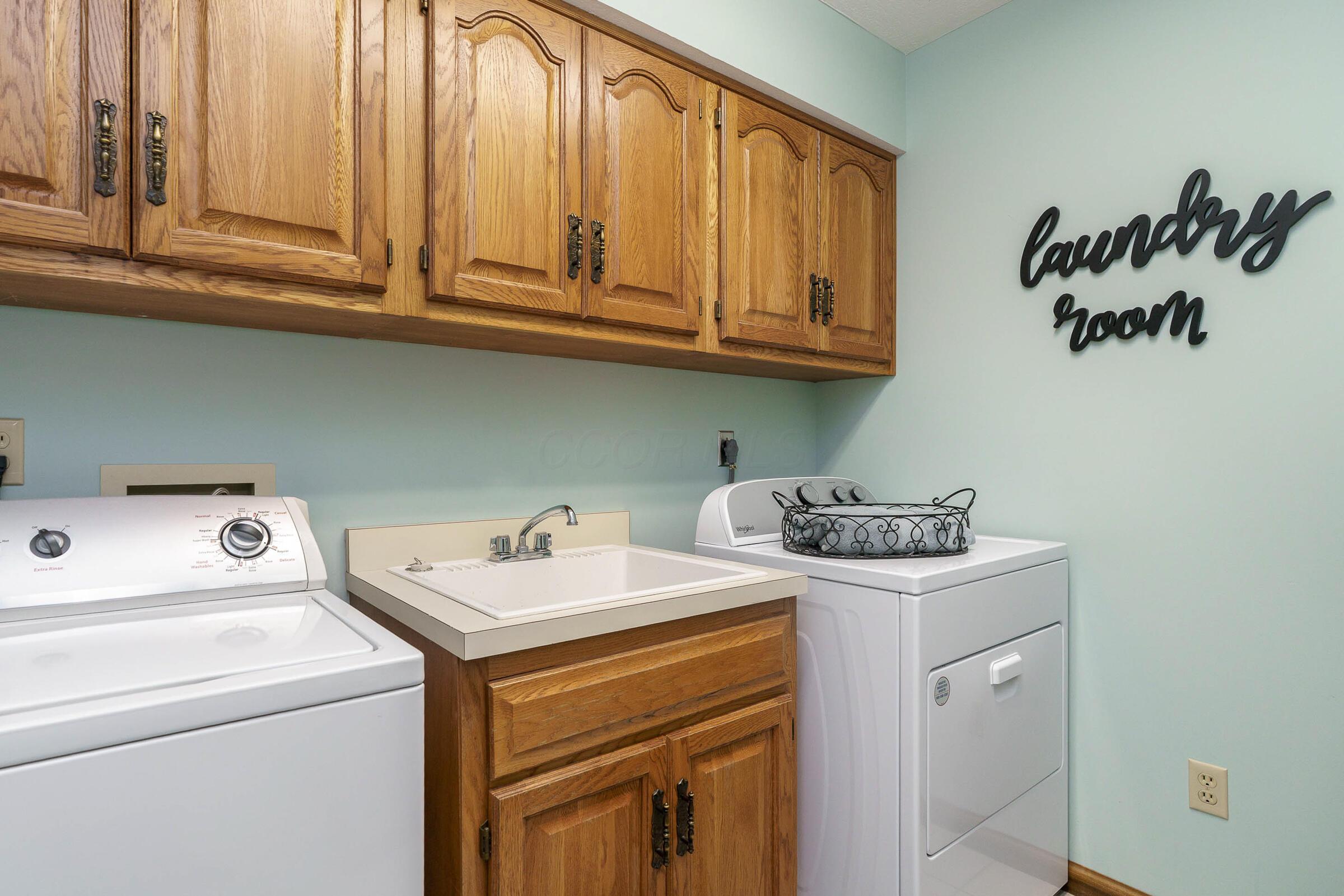 1178 Springtree Lane Westerville, OH 43081 - Photo 30 of 55 Laundry Room