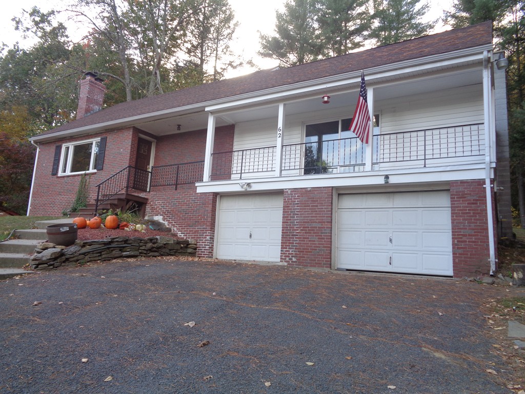 62 Ridgewood Drive Russell, MA 01071 - Photo 1 of 20 Gallery Image 1