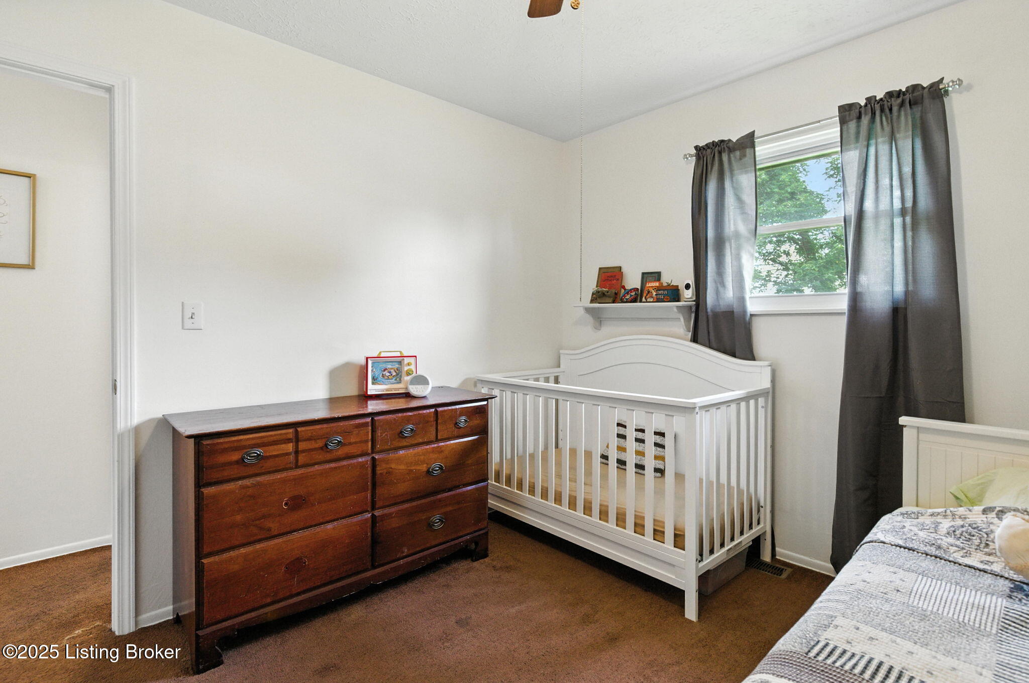 254 Glenview Road Louisville, KY 40229 - Photo 24 of 40 254 Glenview Rd-31