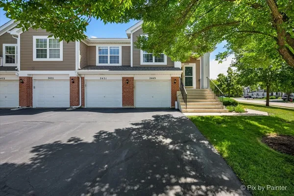 $325,000 | 2449 Wilton Lane, Unit 2449, Aurora, IL 60502